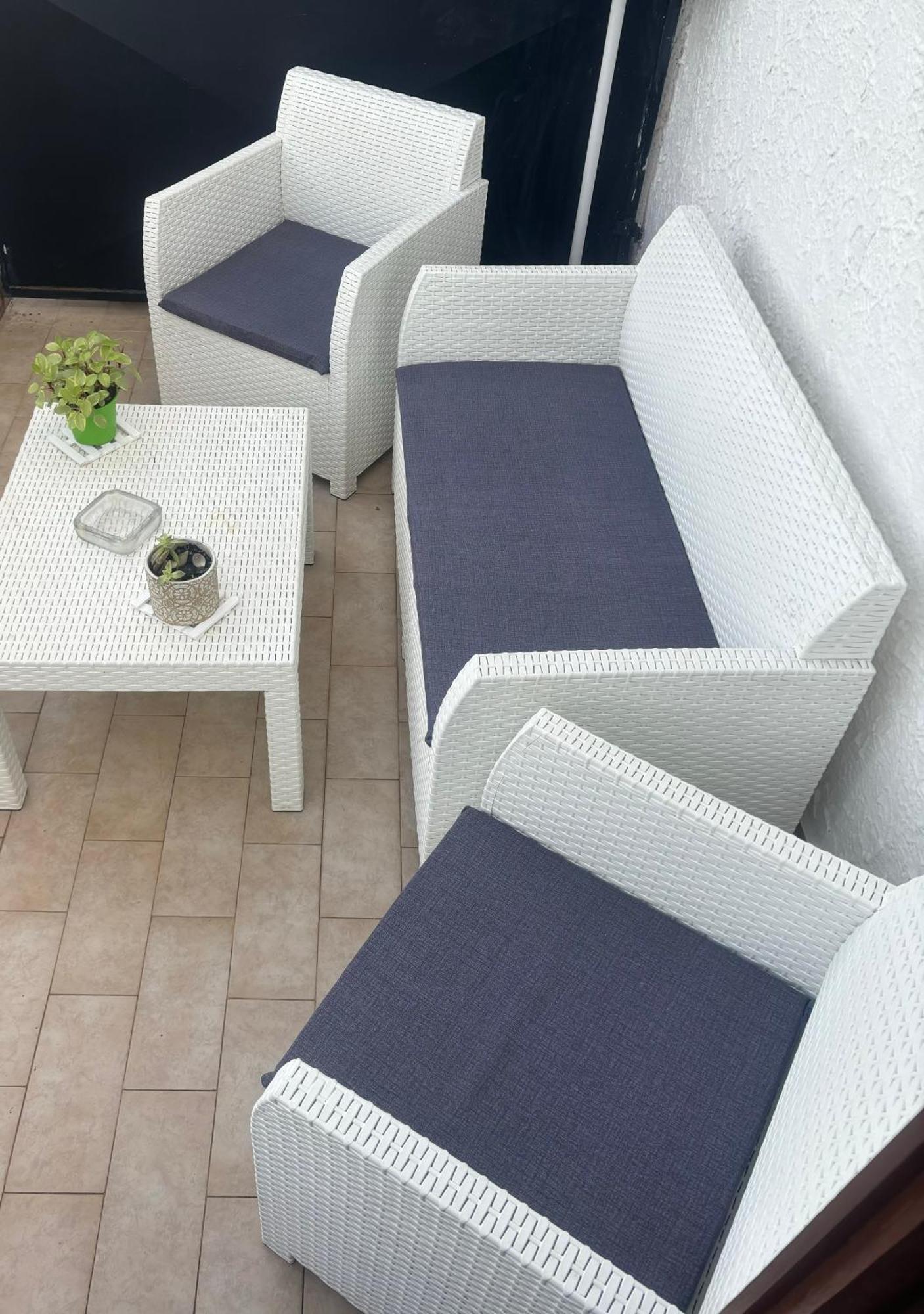 Appartamento Giardini Naxos Butterflies Home 스키조 외부 사진
