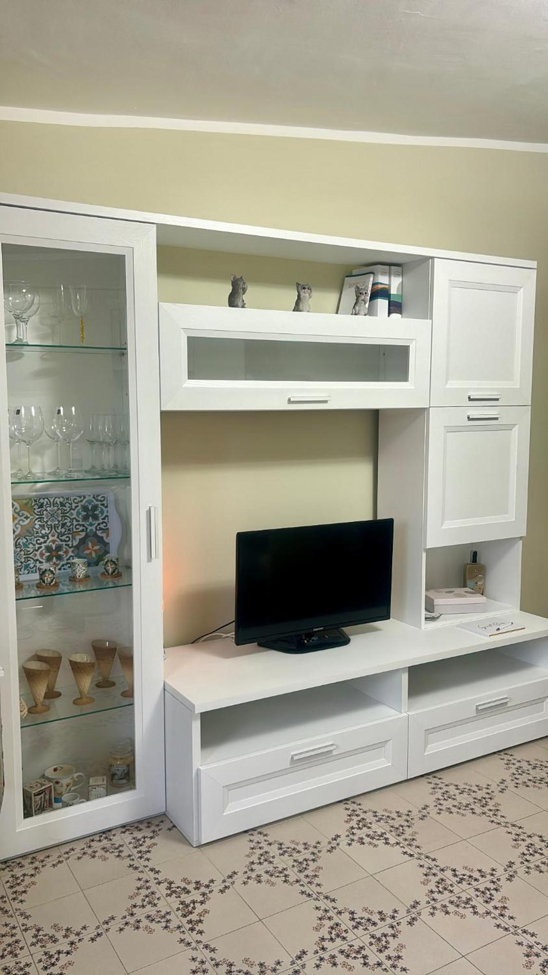Appartamento Giardini Naxos Butterflies Home 스키조 외부 사진