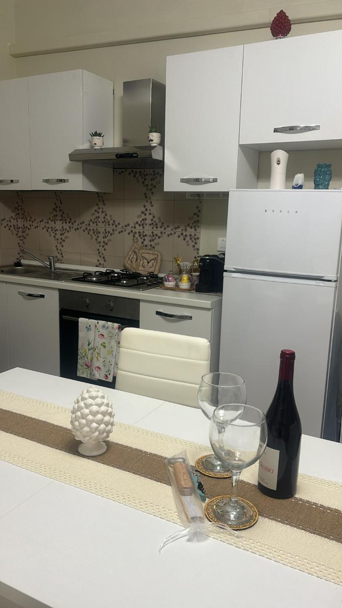 Appartamento Giardini Naxos Butterflies Home 스키조 외부 사진